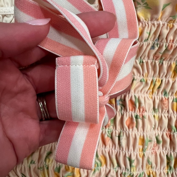 NWOT Minnow Swim Girl’s Citrus Grove Smocked Bikini Top - Picture 5 of 7